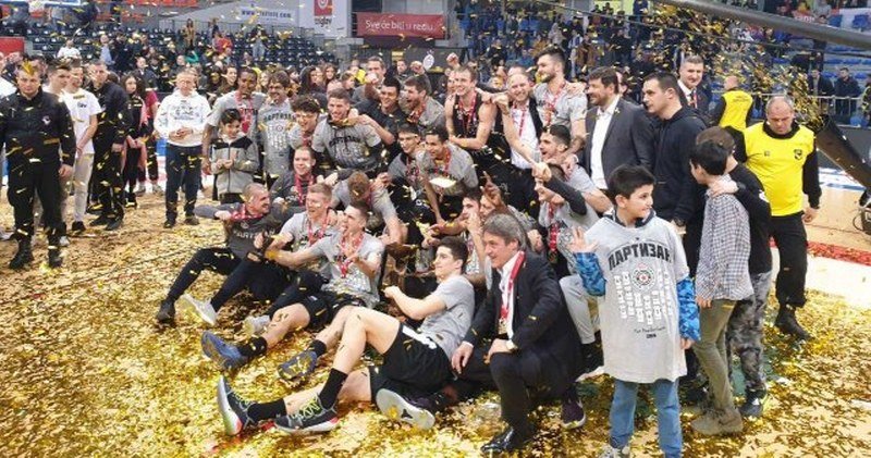 Lendejl sa penala u poslednjoj stotinki doneo Partizanu Kup Koraća
