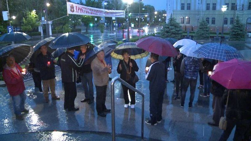 -Prvda za Davida- 398.dan: -Danas je Vaskrs - Na današnji dan želim da vaskrsne istina, pošto je ubijena- (Video)