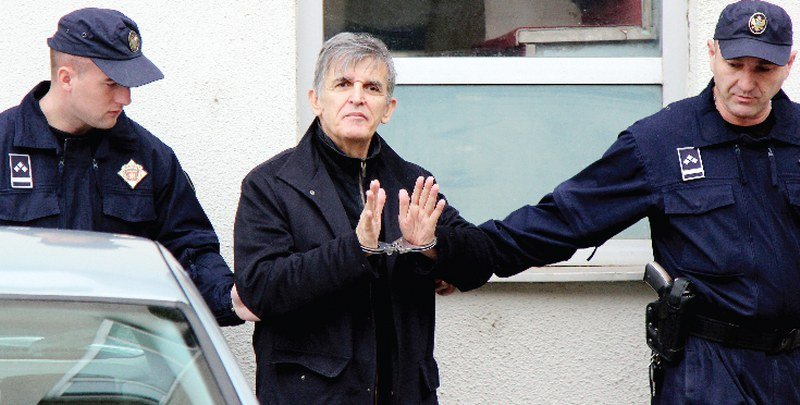 Pogledajte kako danas izgleda čovjek sa potjernice - Svetozar Marović prvi predsjednik SCG, koji se krije u Beogradu (Video)