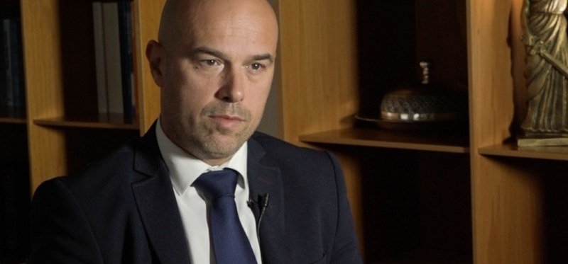 Korupcija cvjeta - Inspektor Pandža nakon preuzimanja novca za podmićivanje Milana Tegeltije -Proslijedio sam mu ono- 