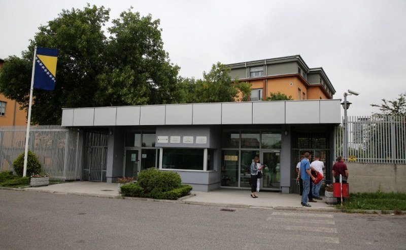Pirati iz pravosudja - Novi skandal VSTV-a - Odbili razriješiti tužioca koji je osuđen zbog kriminala