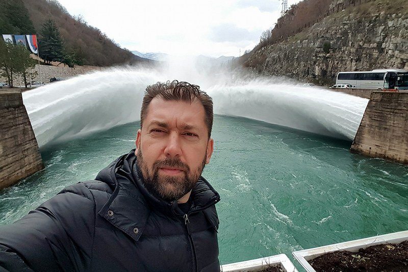 Komisija za koncesije kontroliše firmu šofera ministra energetike Petra Đokića