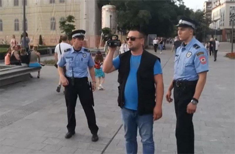 Snimanje članova Grupe -Pravda za Davida- pored Hrama je rat protiv građana - Radojičić ćuti