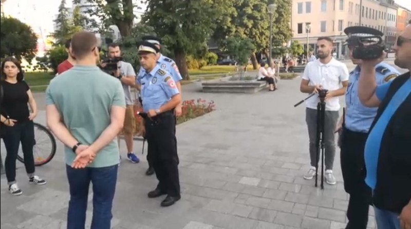 -Pravda za Davida- 450.dan: Snima Lukačeva policija, ali snima i pravdaš Marko i tv kuće (Video) 