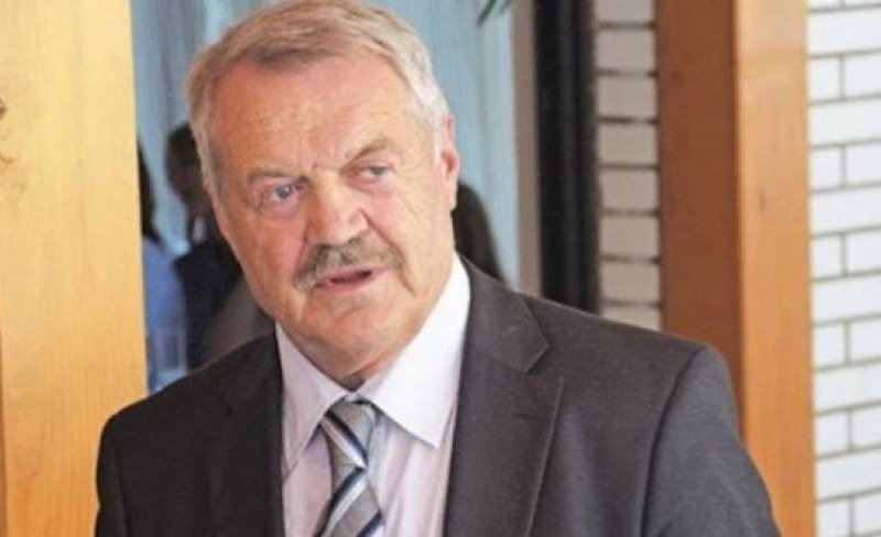 Rajko Dukić hoće Fabriku glinice Birač