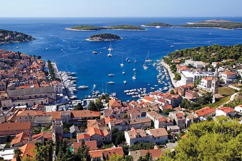 Cijene doručka na Hvaru - Omlet 30 KM - Turisti im dolaze tri puta, prvi put, zadnji put i nikad više