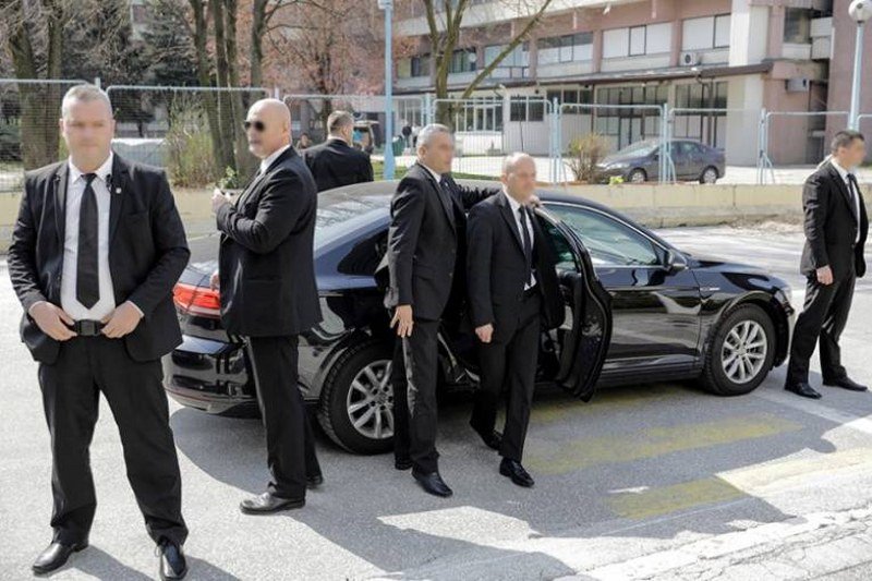 Svega im malo - Nikad im dosta - Kradu gdje stignu - Funkcioneri BiH u nalozima pisali duple kilometraže