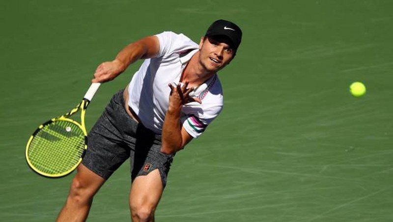 Kecmanović eliminisao Zvereva