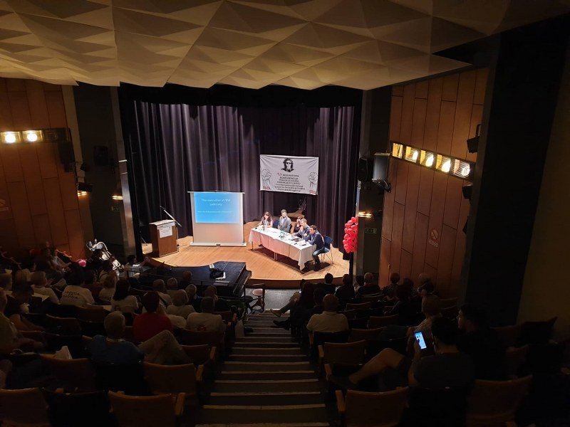 Davor Dragičević na konferenciji -Pravda za Davida - Umjesto da država radi svoj posao, mi stojimo u Beču!