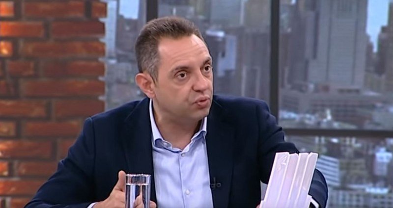 Za sve što radi Đukanović, Amfilohije proklinje Vučića (Video)