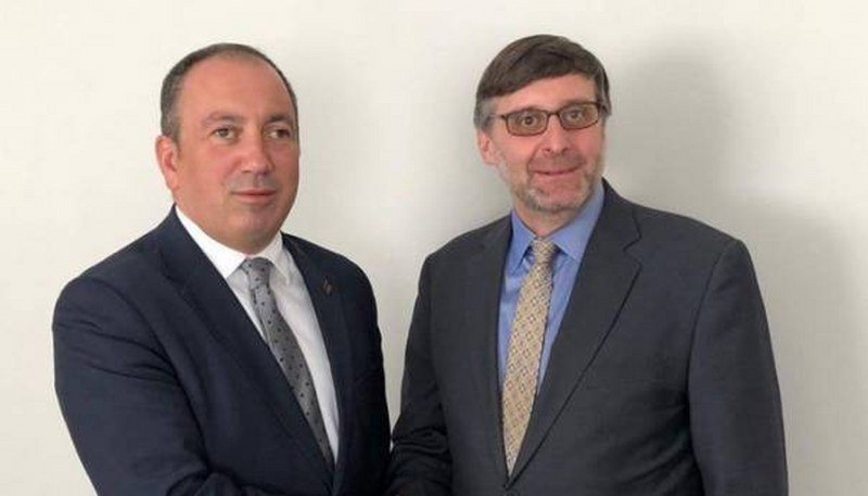 Amerika insistira na slanju ANP-a, na osnovu odluke za koju je glasao i SNSD