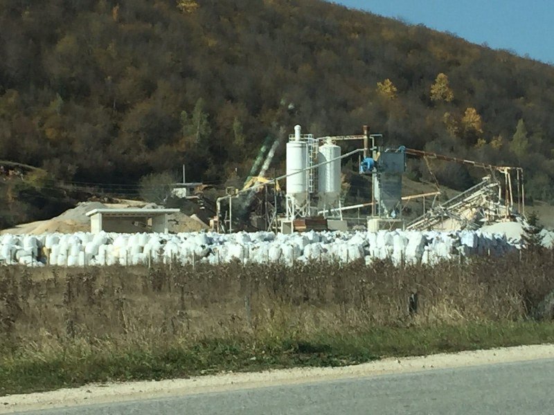 Nešićeva So pored puta