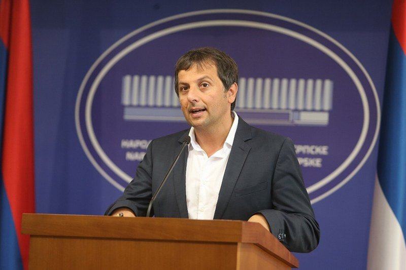 Narodni poslanik Nebojša Vukanović tvrdi da je Cicko Bjelica čovjek Milorada Dodika i navodi