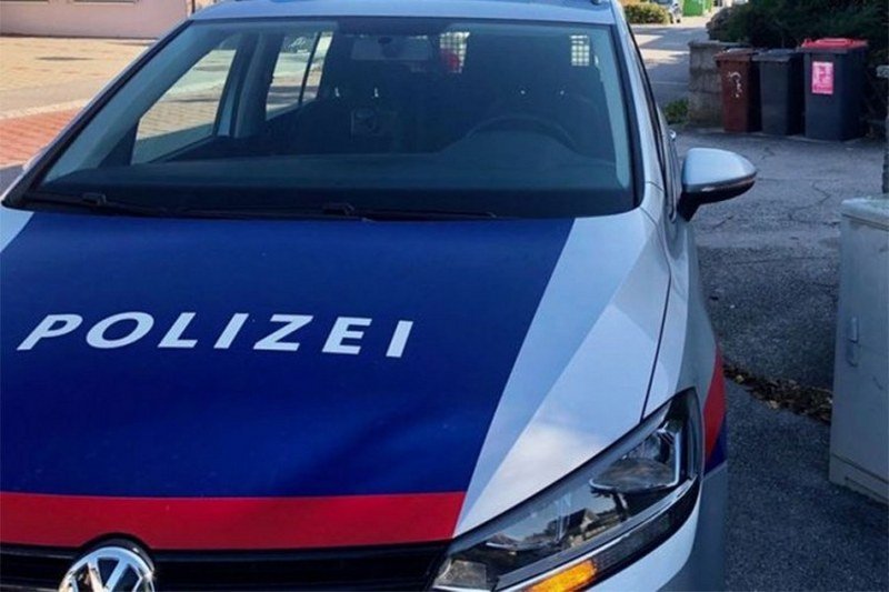Turčin šokirao Austriju - Nožem ubio ženu i kćerku, davio sina