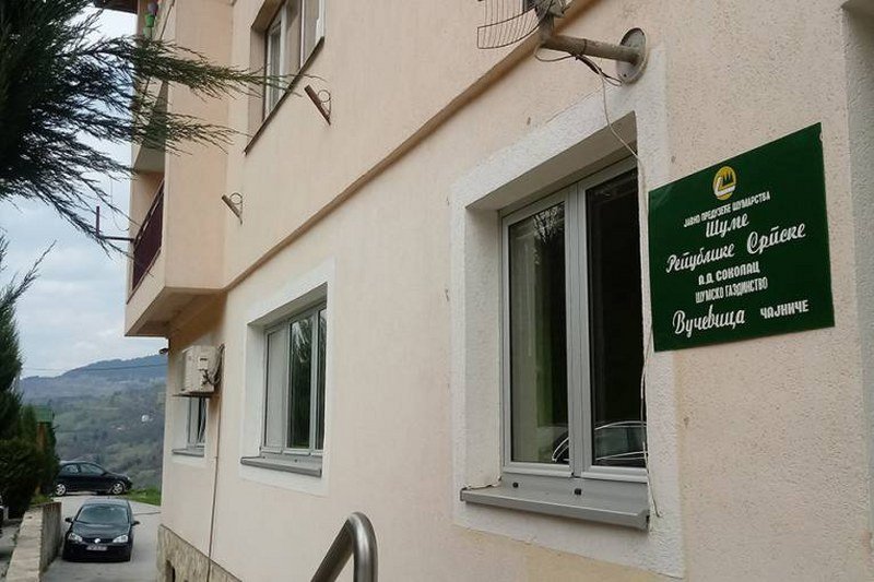 Skandal - Otjerali direktora koji je firmu izvukao iz milionskog minusa