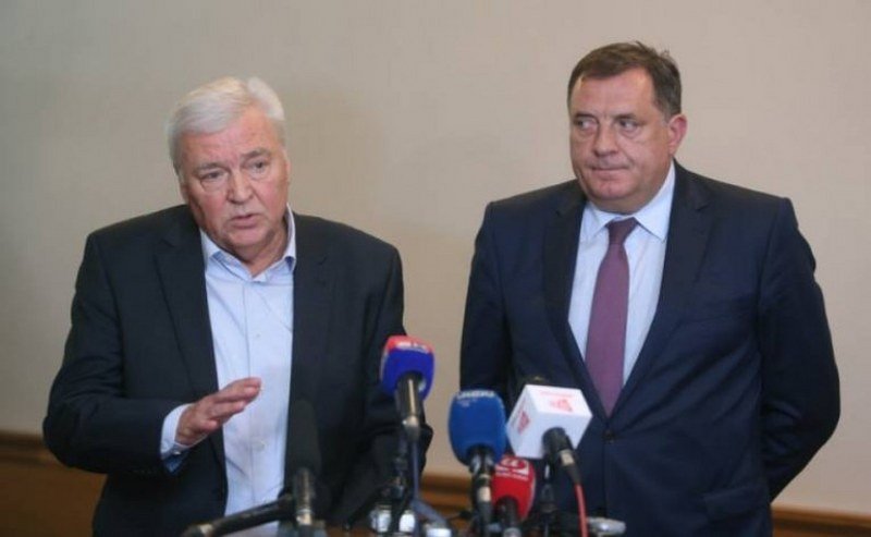 DNS-ovi zahtjevi: Razdvajanje koalicije na sva tri nivoa; Vraćanje dvije od tri ključne pozicije; Đokić od Dačića dobio zadatak da ukloni Selaka iz SP-a