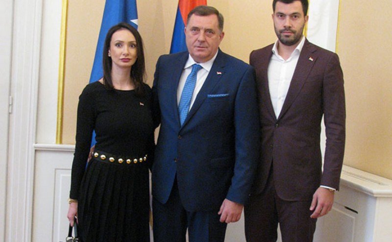 Kako familija Dodik povećava natalitet - Virtuelna Prointer beba od 800.000 KM