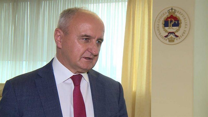 Kako je Megatrendov diplomac i ministar Petar Đokić završio fakultet za godinu dana (Video)