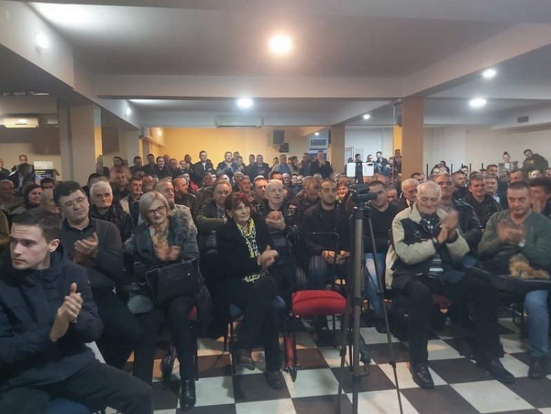 Ustala je Hercegovina - Dosta je krađe, laži i izdaje srpskog naroda (Video)