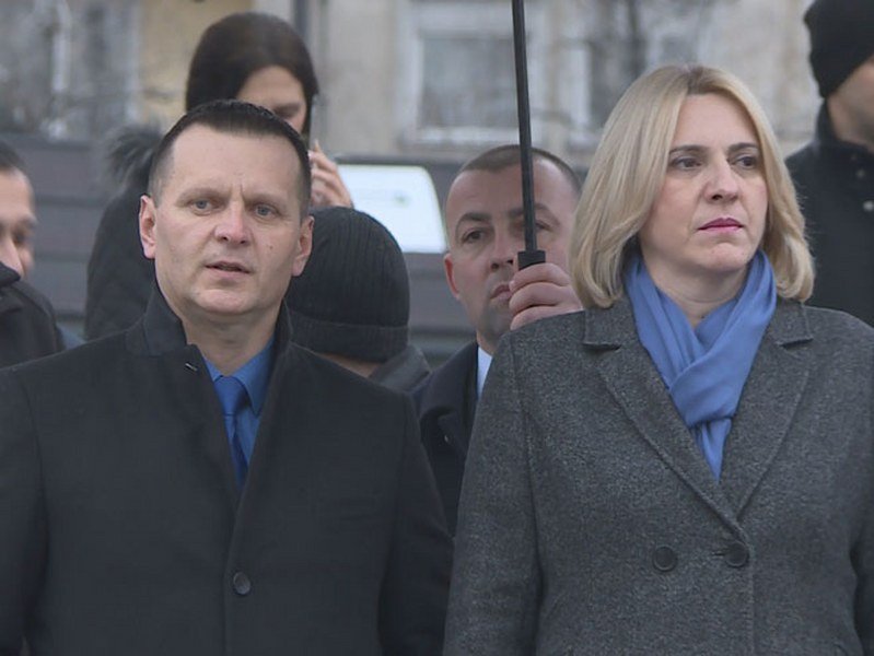Lukač, zloupotrebom MUP RS i uz podršku Cvijanovićeve, mrcvari građane koje smatra nepodobnim
