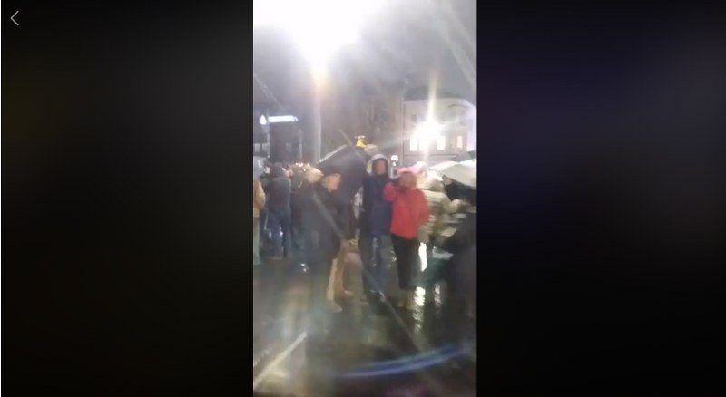 -Pravda za Davida- 627.dan: Kiša, nevrijeme, ali -pravdaši- i dalje drže barjak pravde, istine, časti i slobode (Video)