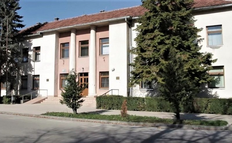 Haos - Dodikov SNSD protiv Vučićeve Srpske napredne stranke