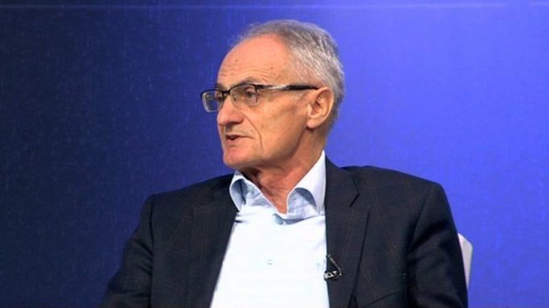 Branko Perić: Svetitelj i stoka nerazumna