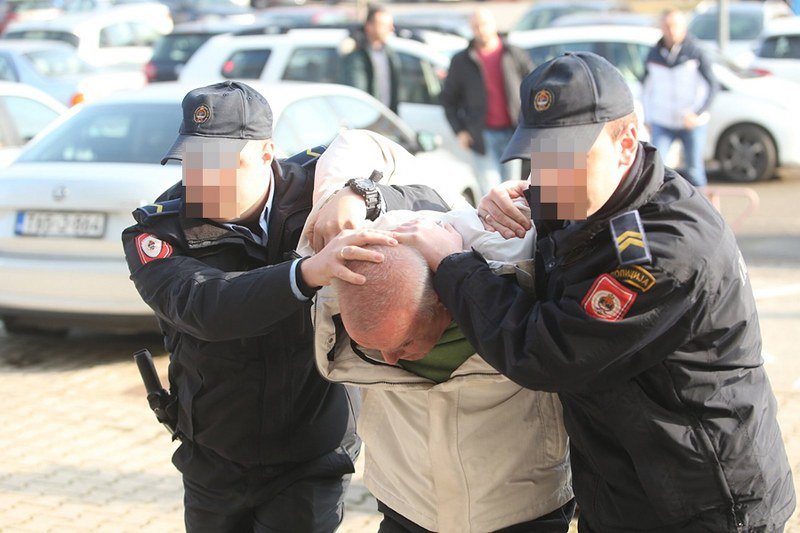 Banja Luka - Zatražen pritvor za Golića zbog straha da će ponoviti obljubu