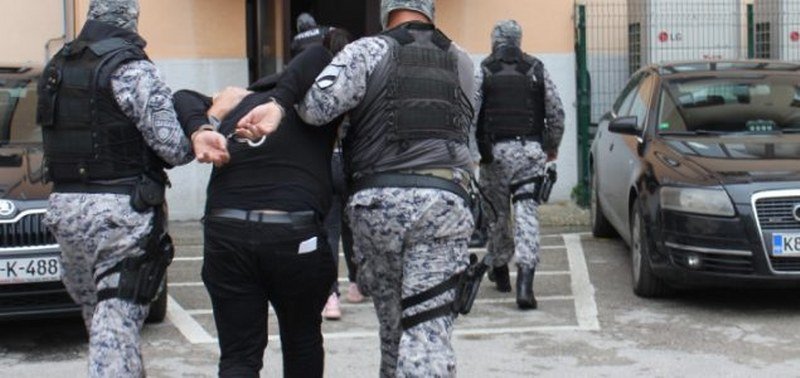 Porodične veze politike i kriminala: Zbog hapšenja kriminalne grupe Beriza Kabilovića direktor policije u nemilosti Vlade TK