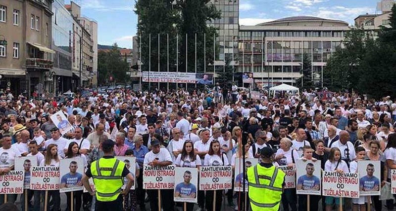 -Pravda za Dženana- poziva građane na proteste -Probudite se, djecu nam ubijaju-