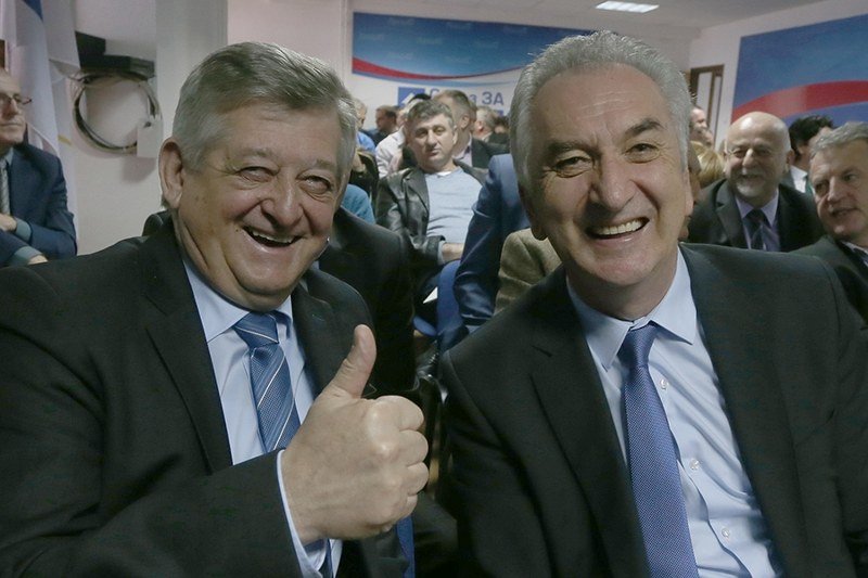 Dodjoh, vidjeh, prebjegoh....? Ima li spasa za Miću Mićića?