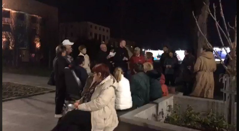 -Pravda za Davida- 694.dan: Sutra nastavak suđenja -pravdašima- zbog uzvika -Pravda- (Video)