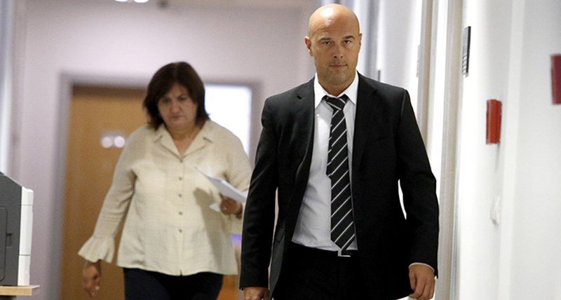 Ako VSTV ni sada ne reaguje, onda treba pod hitno staviti ključ u bravu