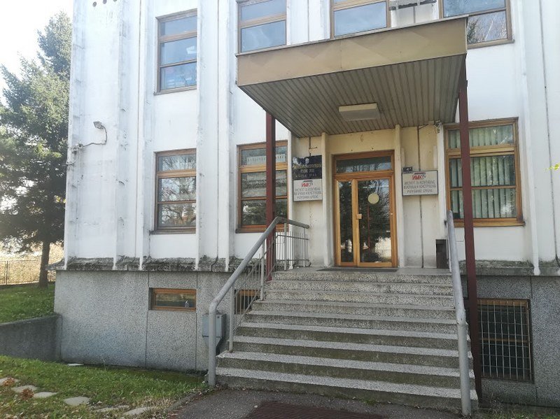 Institucionalno uništavanje Instituta