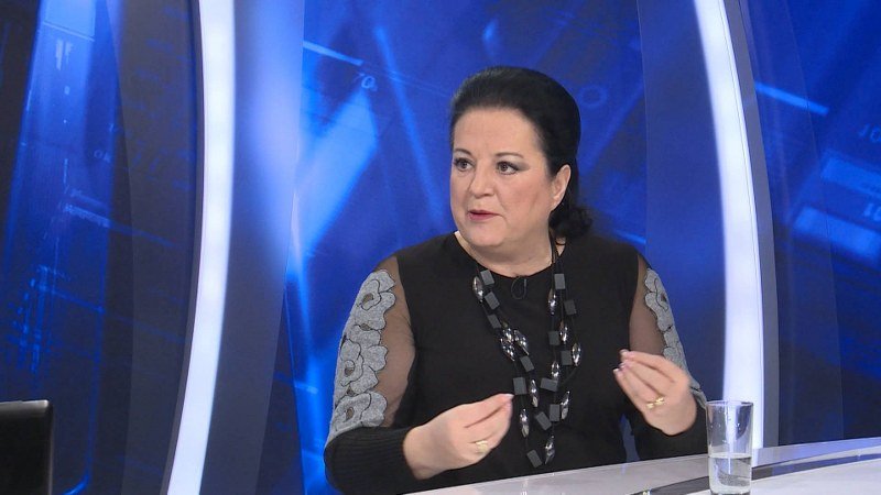 Svetlana Cenić: Sve će pasti ako ne sačuvamo radna mesta!