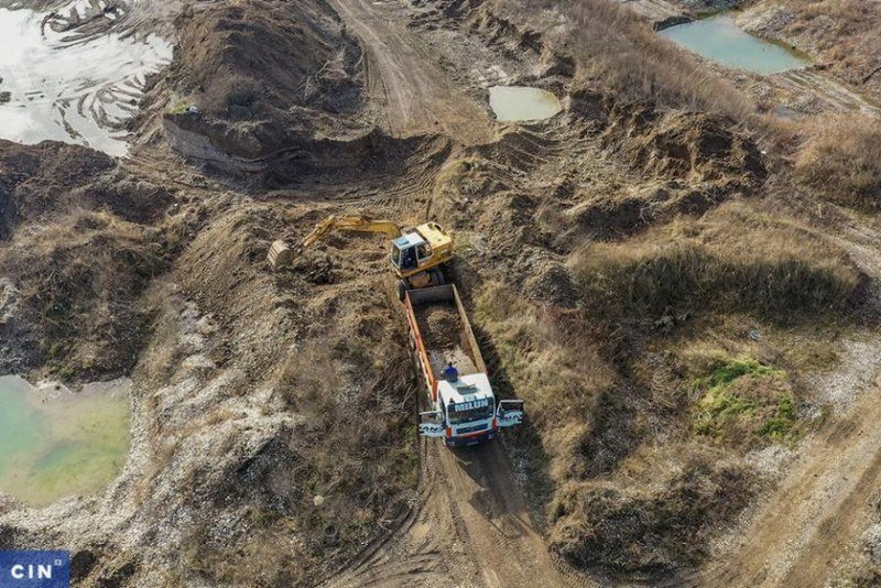 Republika Srpska obećana zemlja za ilegalne šljunčare (Video)