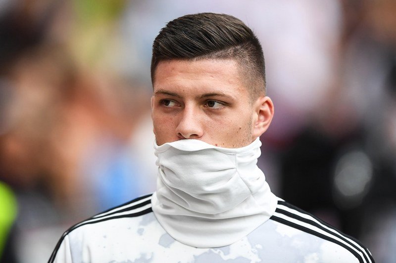 Luka Jović o kršenju izolacije