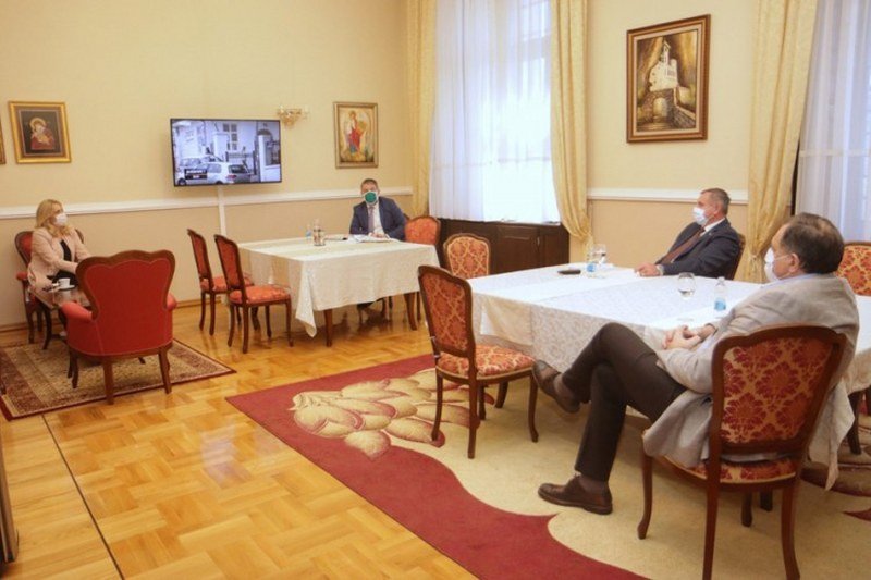 Vanredno stanje - Uveden -verbalni delikt- - Prijetnje iz Vlade RS 
