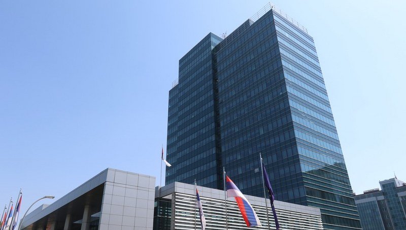 Vlada RS nije isplatila plate i obaveze za radnike koji nisu radili u aprilu - Višković u panici zbog šatora