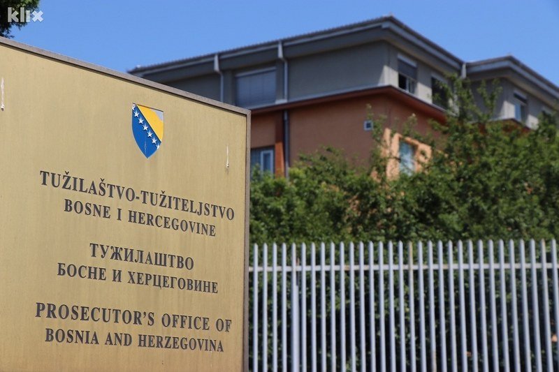 Sipa istrazuje medicinske korona nabavke turističke agencije; Da li će otkriti i Nenada Crveni Kombi Stevandića?!