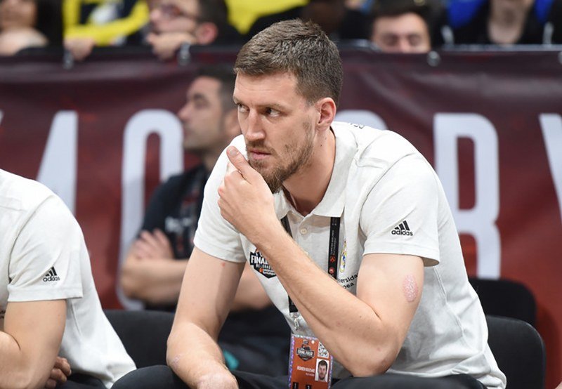 Prijeti mu osam godina zatvora - Ognjen Kuzmić košarkaš Crvene Zvezde