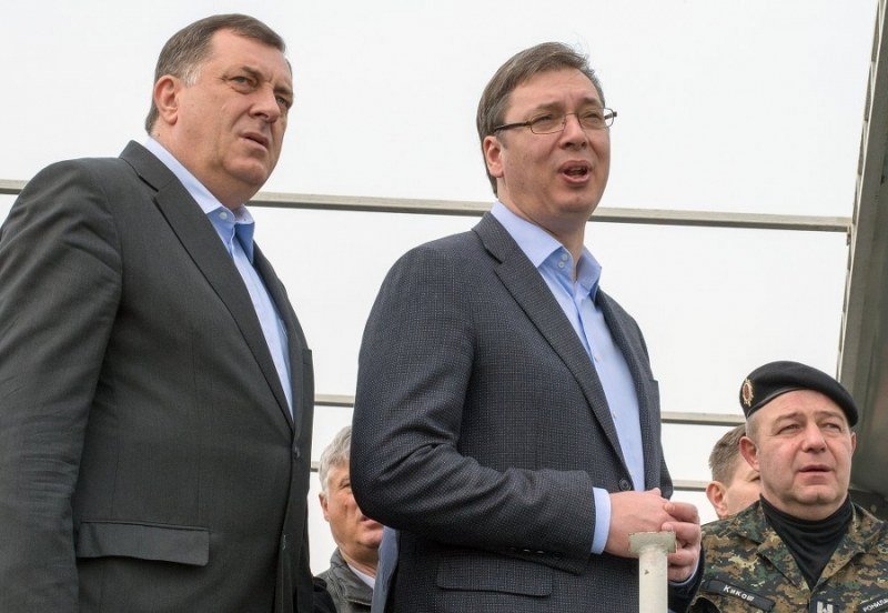 Dr. Thomas Brey - International Politik: Putina obožavaju Vučić i Dodik, ali i…