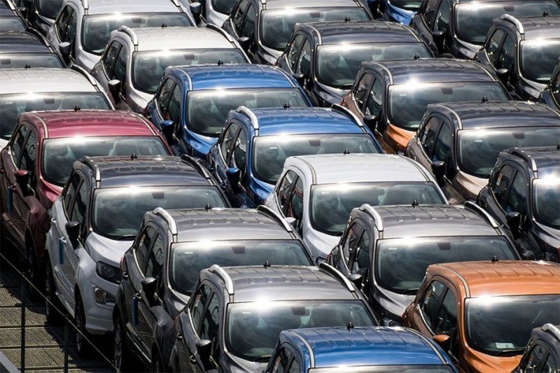 Prepolovljena prodaja automobila u Hrvatskoj