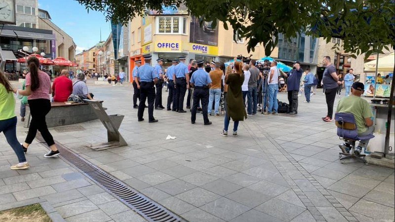 Policija kažnjava banjalučke aktiviste a žmiri na druga nenajavljena okupljanja (Foto)