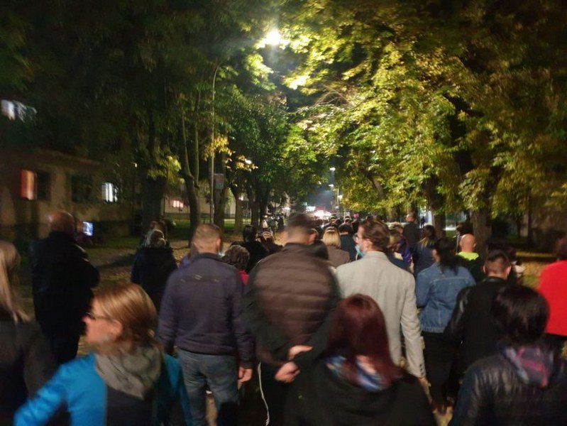 Protesti građana zbog prekida nastave širom Republike Srpske (Foto)