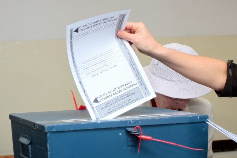 Uzbuna u Grujičićevom štabu: Uvezeni glasači iz Srbije neće moći glasati u Srebrenici