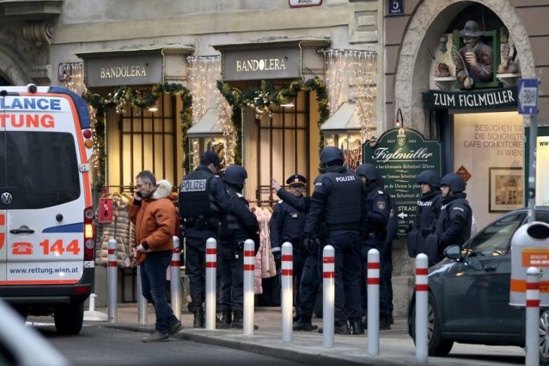 Kako izgleda Beč jutros: Vojska na ulicama, zatvorene škole, građani ostaju u kućama...