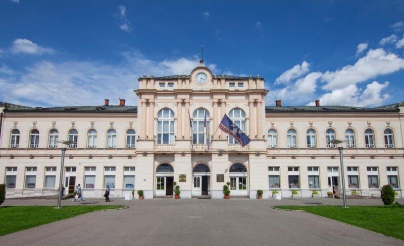 Tri dana žalosti u Bijeljini zbog smrti gradonačelnika Mića Mićića