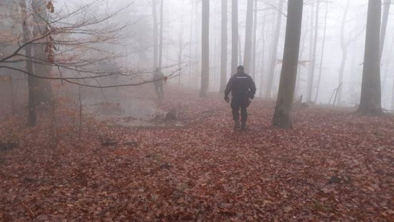 U padu sportskog aviona na Kozari poginula oba člana posade - Tijela pronadjena (Foto)