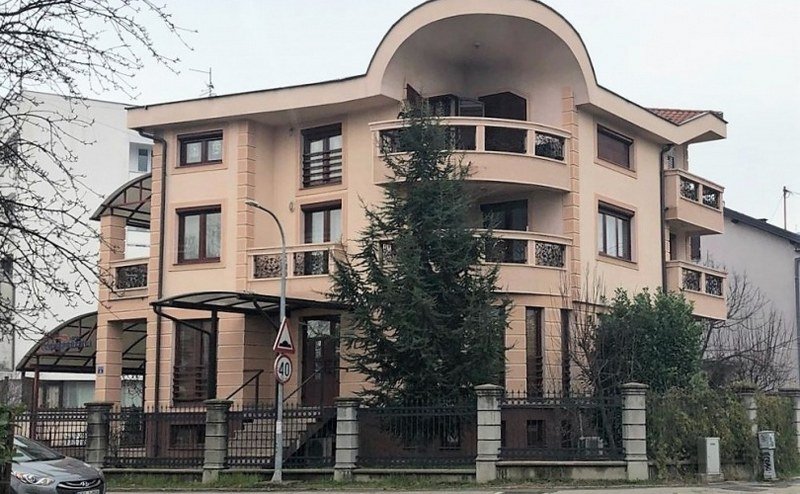 Vlast svesrdno nagrađuje sutkinju Ustavnog suda RS Snežanu Savić